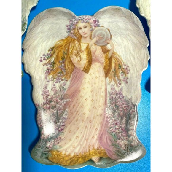 Angel Trio Porcelain Divine Melody Nadeghda Strelkina Collectors Plates 3 G296